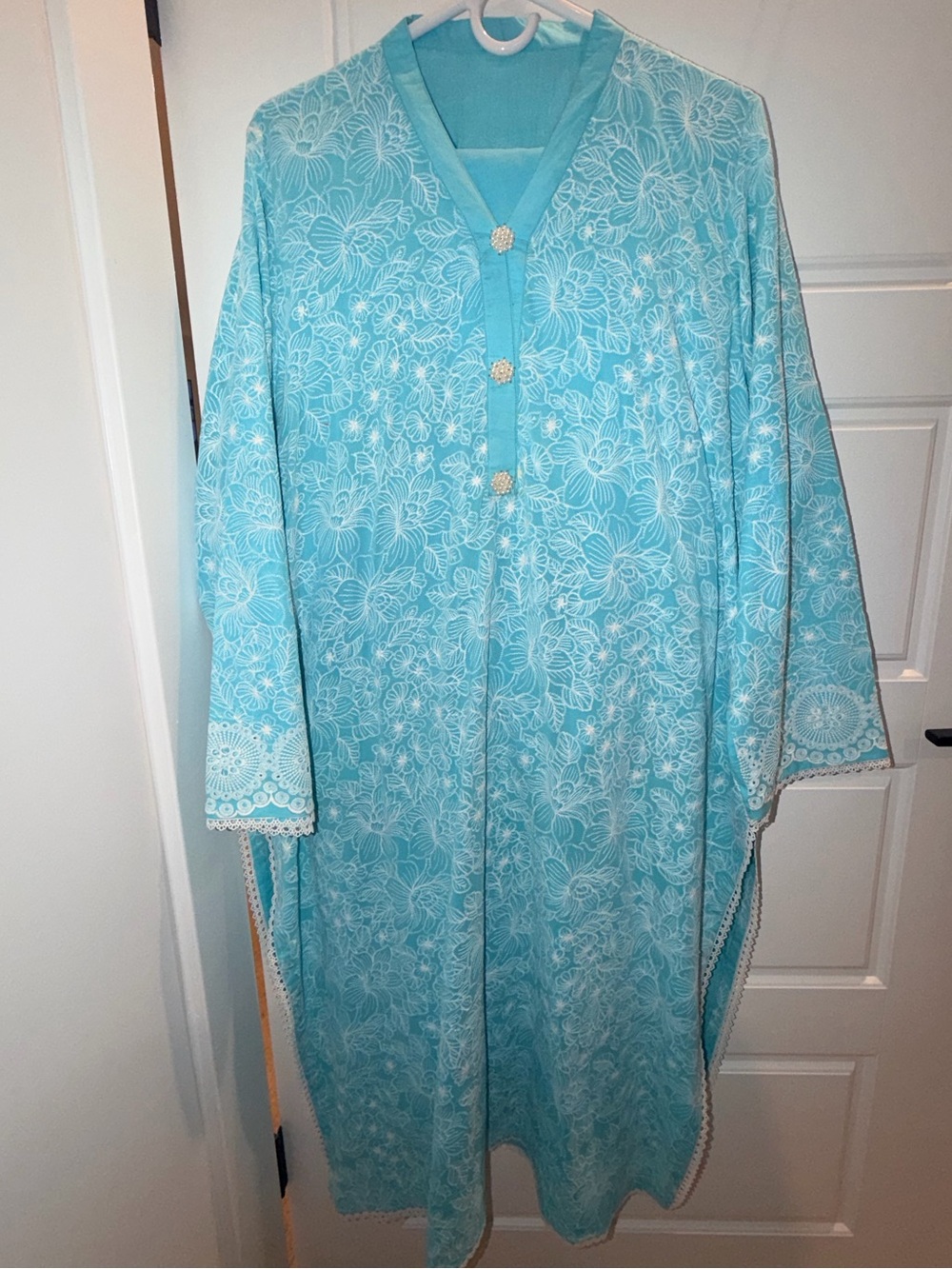 Fancy Pakistani Lawn Shalwar Kameez